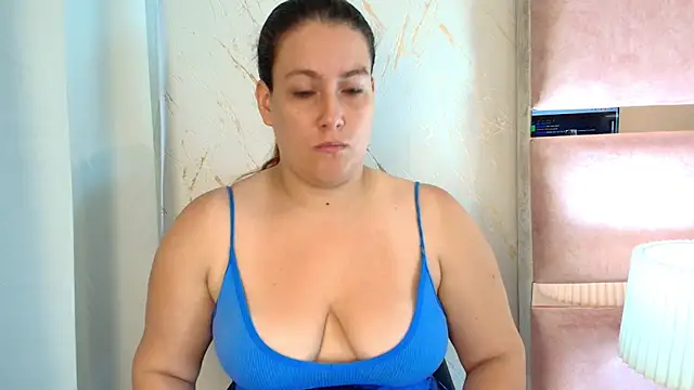 anastasia marco online show from October 2, 2025, 12:34 pm