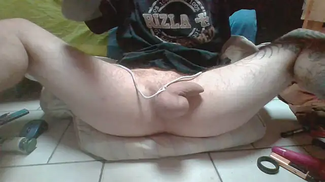 Damn bro23 online show from February 10, 2025, 2:59 pm