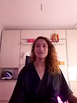 Zoedaniels online show from March 4, 2025, 11:22 pm