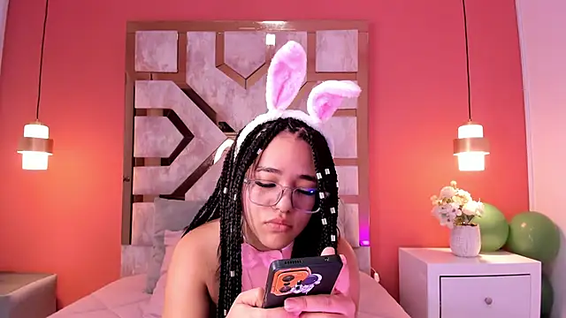 Billie Jhonson  online show from September 19, 2025, 7:25 pm