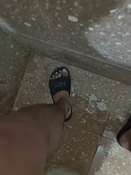 Snapshot of randit7 chatting on March 25, 2026, 12:16 am randit7 online show from March 25, 2026, 12:16 am