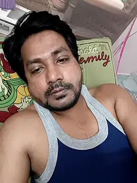 Snapshot of PARTHI012025 chatting on March 25, 2026, 3:29 pm PARTHI012025 online show from March 25, 2026, 3:29 pm