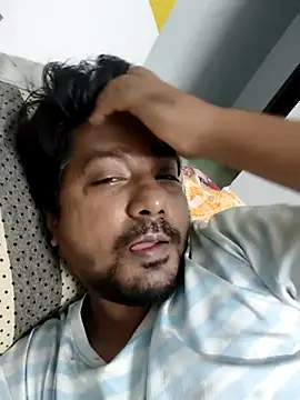 Snapshot of PARTHI012025 chatting on March 30, 2026, 12:33 am PARTHI012025 online show from March 30, 2026, 12:33 am