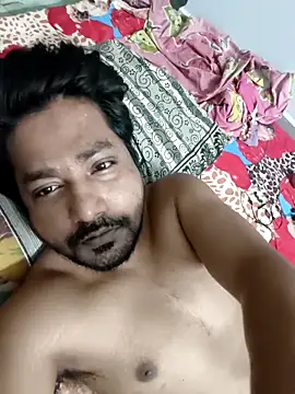 Snapshot of PARTHI012025 chatting on April 8, 2026, 12:32 am PARTHI012025 online show from April 8, 2026, 12:32 am