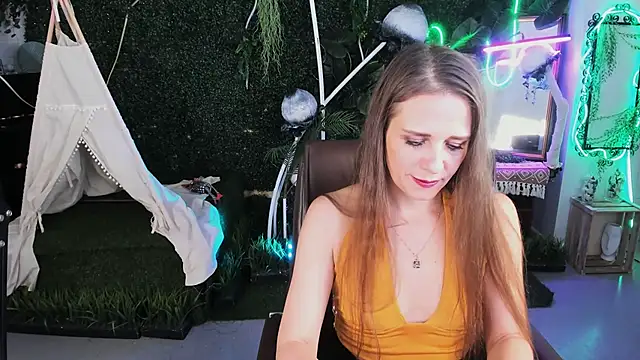 EmiliaBedy online show from November 27, 2025, 9:11 am