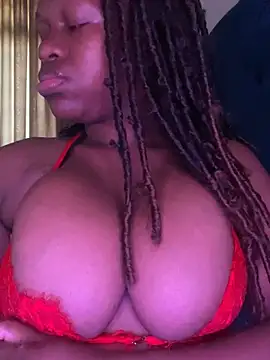 Boneca25 online show from January 27, 2025, 4:20 am