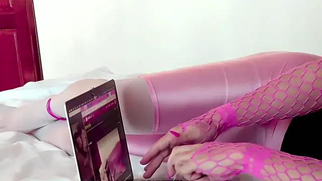 Cucked Sissy Bitch online show from October 11, 2025, 1:49 am