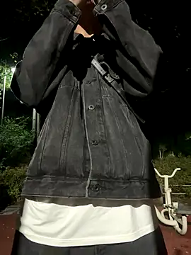 Phil 6677 online show from September 25, 2025, 4:00 pm