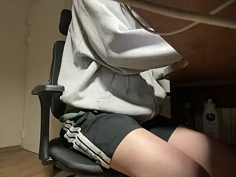 Phil 6677 online show from December 3, 2025, 4:16 pm