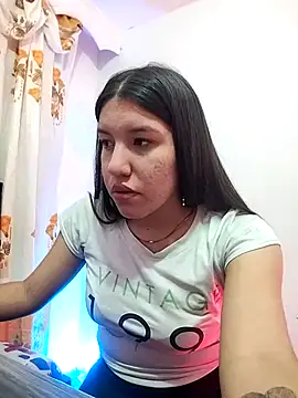 Snapshot of samathasexx chatting on March 1, 2025, 4:26 am samathasexx online show from March 1, 2025, 4:26 am