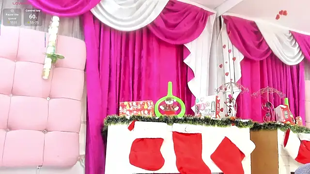 CanelaDevil  online show from November 25, 2025, 9:48 pm