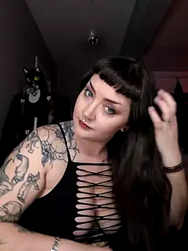 goblingirl888 online show from November 19, 2025, 8:47 am