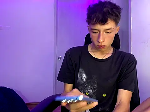 Snapshot of Juanmres chatting on September 12, 2025, 6:35 am Juanmres online show from September 12, 2025, 6:35 am