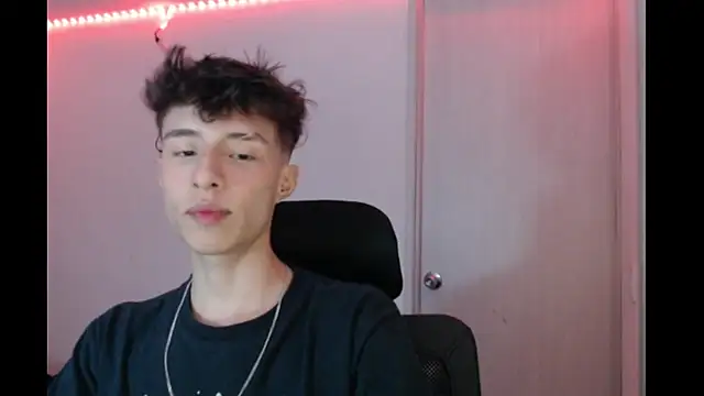 Juanmres online show from November 20, 2025, 3:39 am