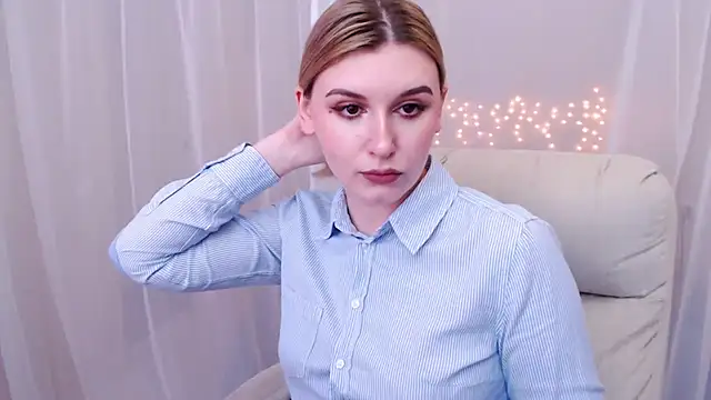 Snapshot of Freya_Celestial chatting on March 2, 2025, 10:35 am Freya Celestial online show from March 2, 2025, 10:35 am