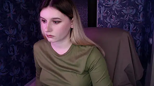 Snapshot of Freya_Celestial chatting on March 15, 2026, 4:24 pm Freya Celestial online show from March 15, 2026, 4:24 pm