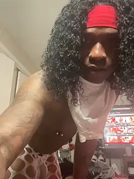 Leeleethafreakk online show from March 6, 2026, 8:33 am