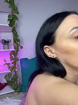 RaisaSalvi online show from February 15, 2025, 9:15 pm