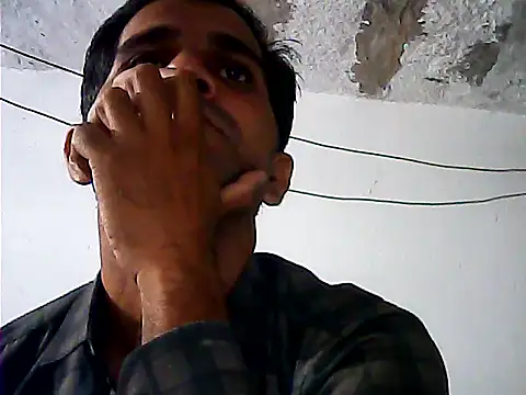 Snapshot of Nightservice27 chatting on October 21, 2025, 1:06 am Nightservice27 online show from October 21, 2025, 1:06 am