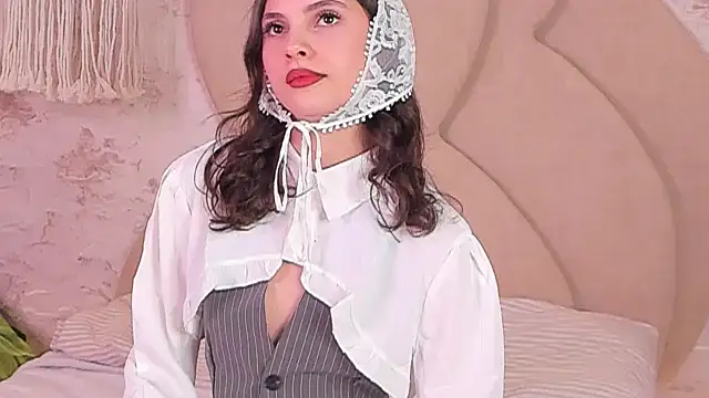 Snapshot of GIGI_DAV chatting on February 26, 2025, 5:31 am GIGI DAV online show from February 26, 2025, 5:31 am