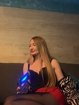 Snapshot of Sweet_Pussy2024 chatting on March 5, 2025, 8:54 am Sweet Pussy2024 online show from March 5, 2025, 8:54 am