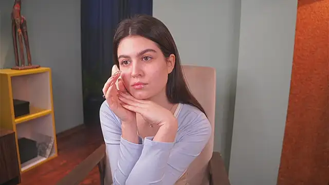 KennaVorn online show from January 28, 2025, 3:57 am