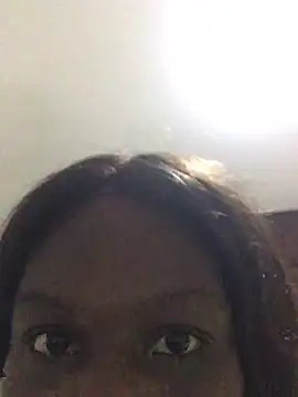 Snapshot of cutee2000 chatting on February 22, 2025, 12:05 am cutee2000 online show from February 22, 2025, 12:05 am