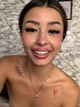 Miss karol online show from April 3, 2026, 10:30 pm