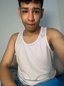 Santiago-Thompson online show from November 8, 2025, 7:23 pm