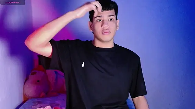 Santiago-Thompson online show from March 16, 2026, 11:20 pm