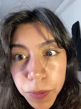 LiLy kIndly online show from February 15, 2026, 6:04 pm