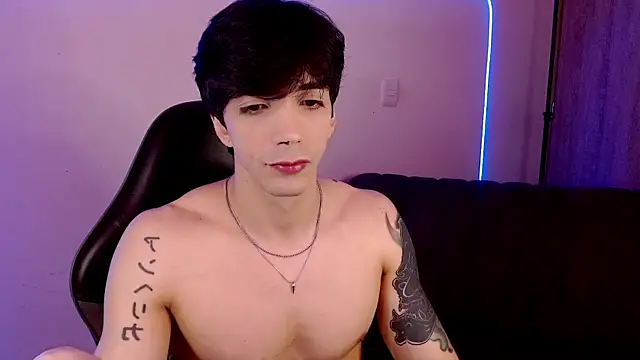 H3ll B0I online show from May 16, 2026, 6:21 am