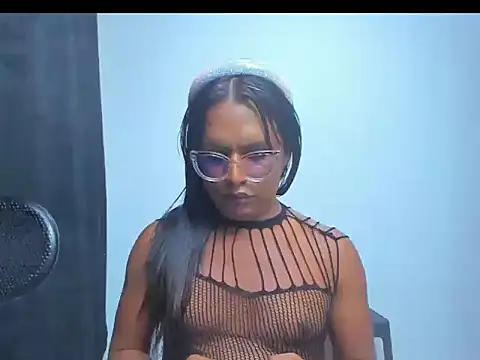 monsterdickcessy 22cm online show from January 30, 2025, 4:27 am