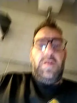 Snapshot of Hardasanut chatting on November 3, 2025, 6:03 am Hardasanut online show from November 3, 2025, 6:03 am