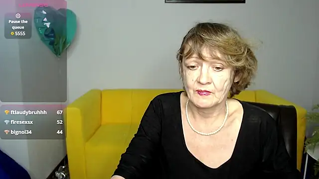Snapshot of SexyGrandma_ chatting on February 25, 2025, 5:36 pm SexyGrandma  online show from February 25, 2025, 5:36 pm