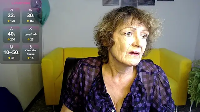 Snapshot of SexyGrandma_ chatting on March 14, 2025, 4:09 pm SexyGrandma  online show from March 14, 2025, 4:09 pm