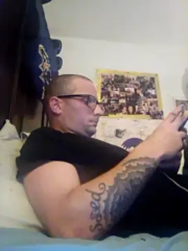 Bmorekj443 online show from November 30, 2025, 8:02 pm