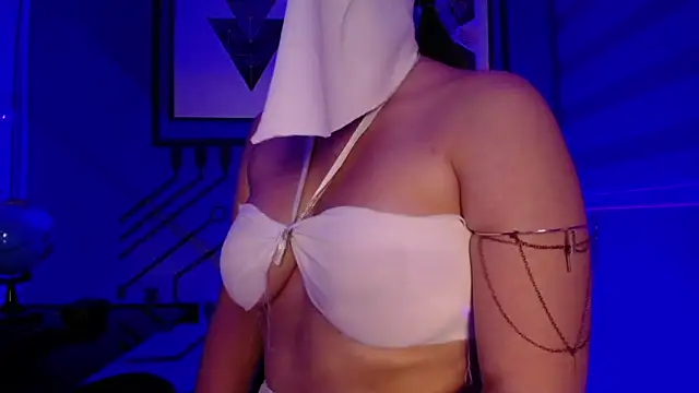 LeilaRasi online show from February 1, 2025, 11:54 am