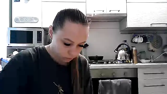 Misssweet s online show from March 11, 2025, 5:16 am