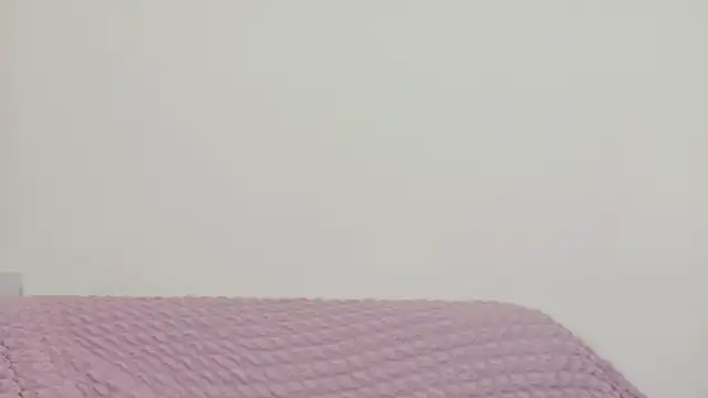 Snapshot of Tsukasa-xo chatting on November 15, 2025, 4:43 am Tsukasa-xo online show from November 15, 2025, 4:43 am