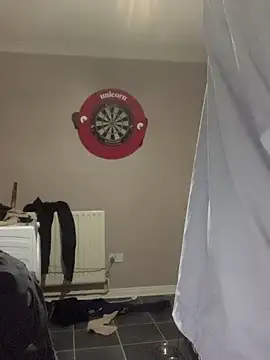 hunkiefend21 online show from February 26, 2025, 12:49 am