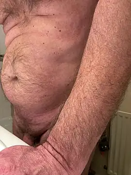 vincent1522 online show from March 1, 2026, 11:01 am