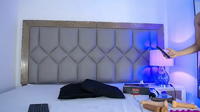 PamelaaPonce online show from January 14, 2026, 12:44 pm