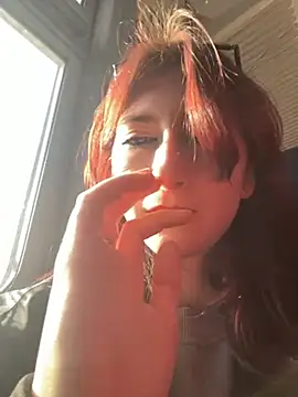 Violet Moreau online show from March 30, 2026, 1:45 pm