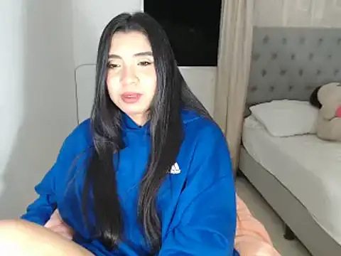 Antoneella vz online show from February 3, 2025, 3:31 am