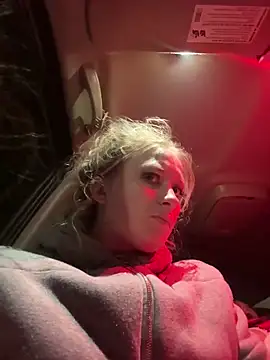 kcmo1010 online show from December 22, 2025, 4:42 am