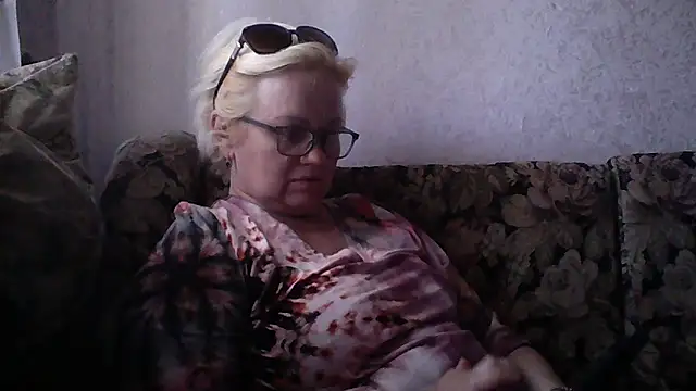 Mayya4321 online show from May 26, 2026, 7:59 am
