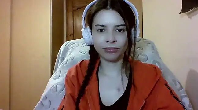 LariceSexy online show from February 26, 2025, 10:20 pm