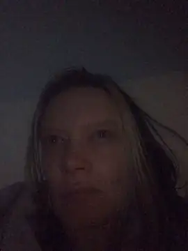 Snapshot of blondey206 chatting on March 14, 2025, 1:37 am blondey206 online show from March 14, 2025, 1:37 am