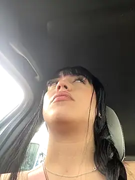 Melody rousse  online show from October 20, 2025, 7:47 pm